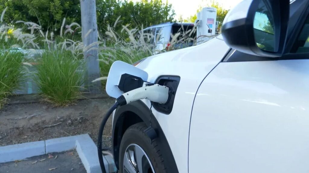 What is Glass Battery Technology and How It Works